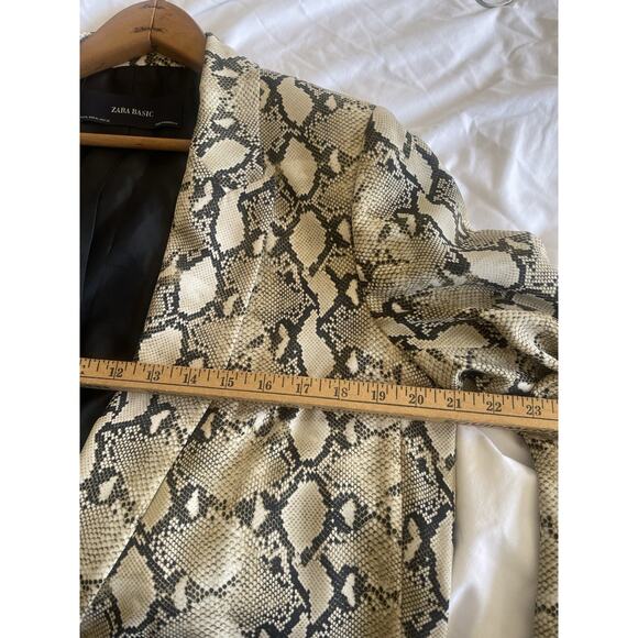Zara Basic Blogger Favorite Oversized Tan Animal Snake Skin Print Blazer XL - Picture 6 of 7